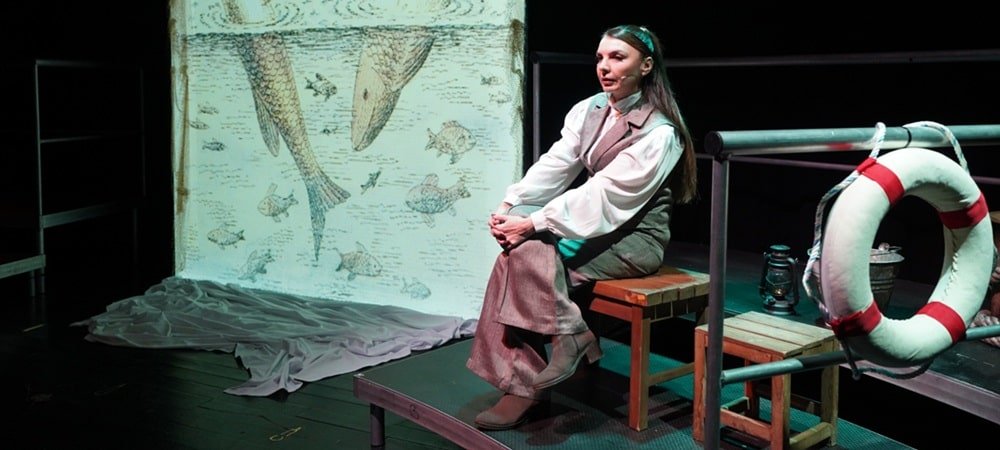 ORHAN VELİ ŞİİRLERİ “BİRDENBİRE” ETKİNLİĞİNDE SEYİRCİYLE BULUŞUYOR 